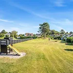 Hedde - 100m From The Sea By Interhome *