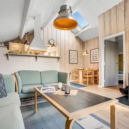 Holiday home Hedde - 100m From The Sea By Interhome Askeby